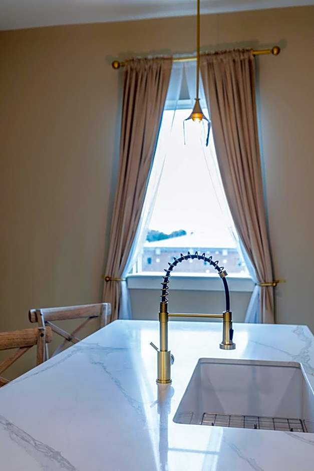 Hotel Whiskey in Pascagoula