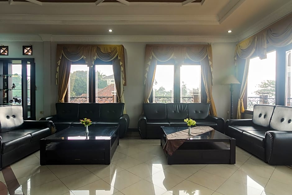 RedDoorz Syariah @ Cipanas