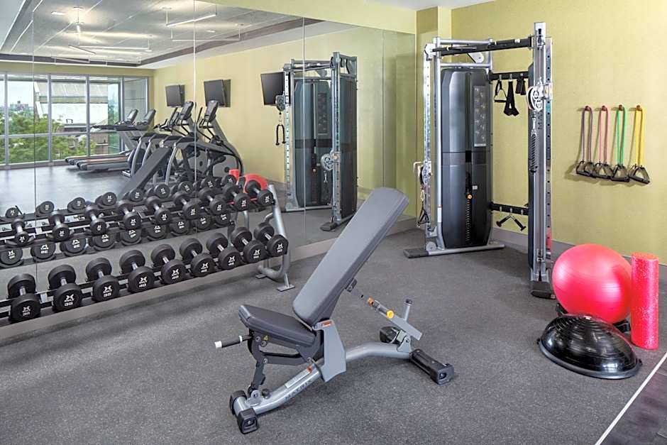 Hotel Indigo: Flushing - LaGuardia By IHG