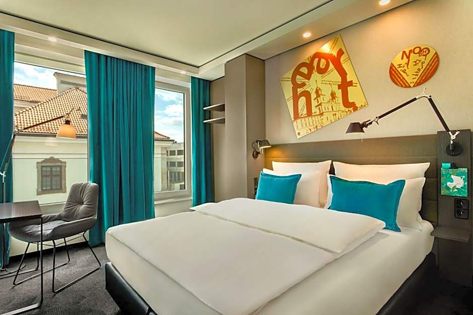 Motel One Warsaw-Chopin
