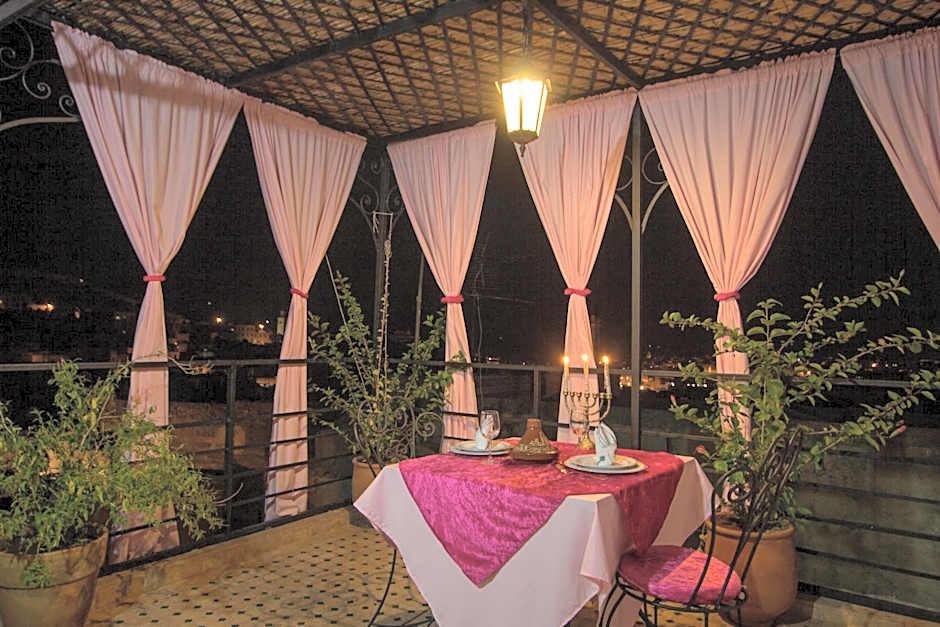 Riad Sanaa Rose