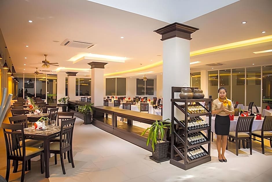 Glorious Hotel & Spa