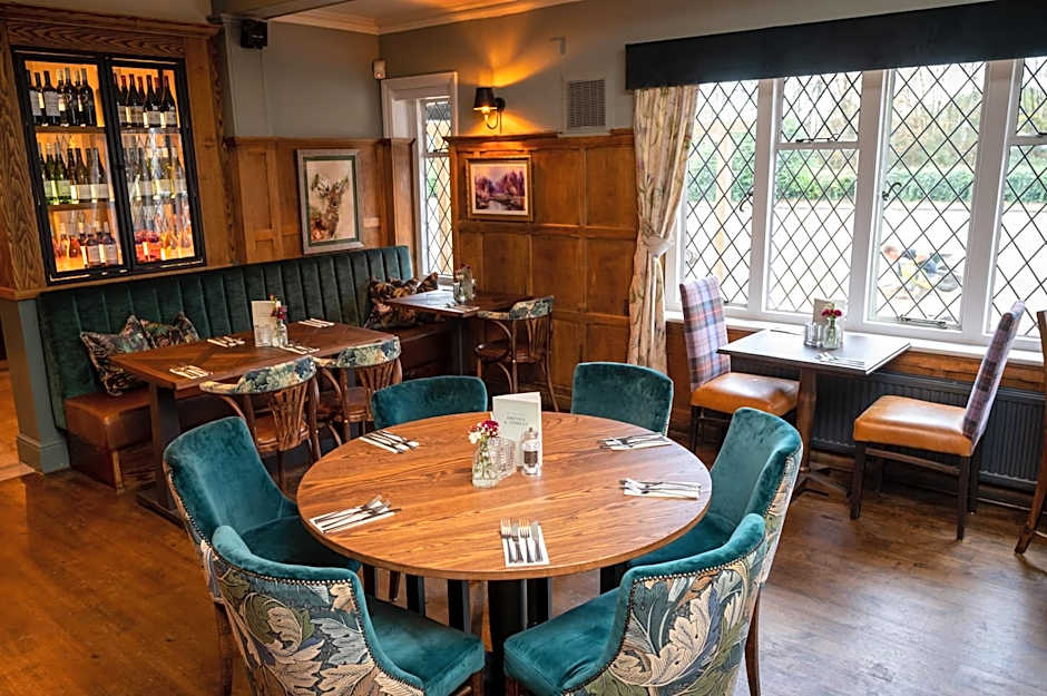 Ely Hotel by Chef & Brewer Collection