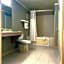 Ramada by Wyndham Los Angeles/Wilshire Center