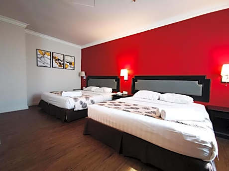 Regal Family Suite