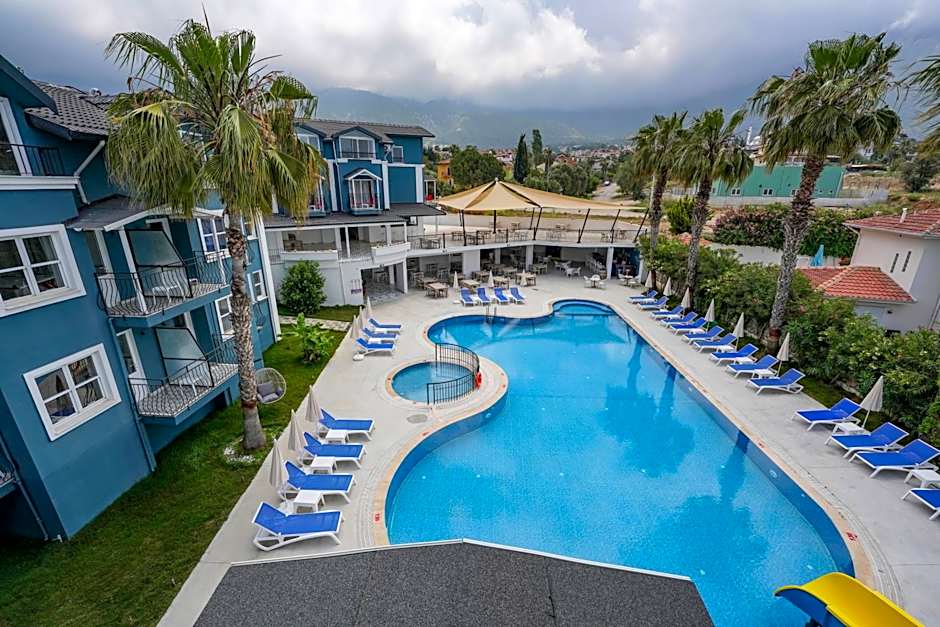 Blue Pearl Hotel