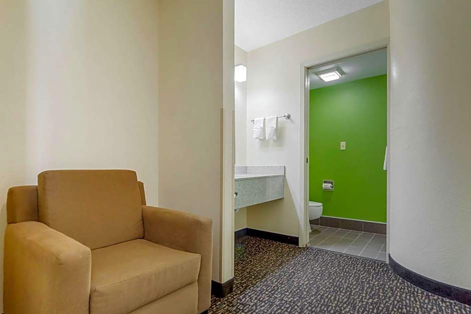 Sleep Inn & Suites Omaha Airport