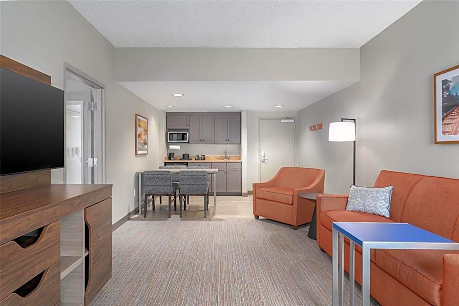 Hampton Inn By Hilton Altoona