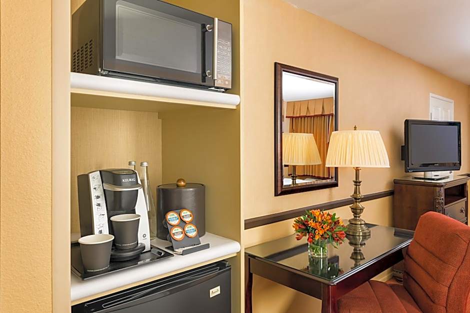 Ayres Lodge Alpine