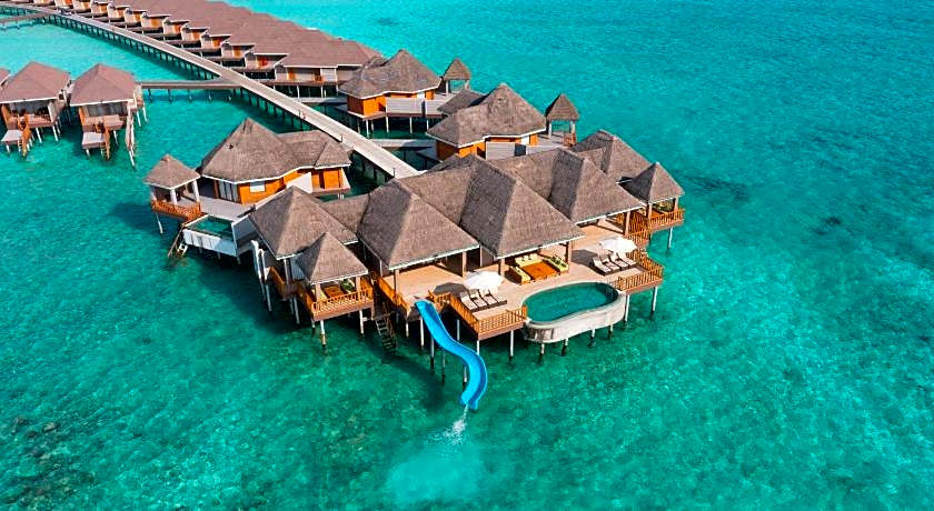 Brennia Kottefaru Maldives
