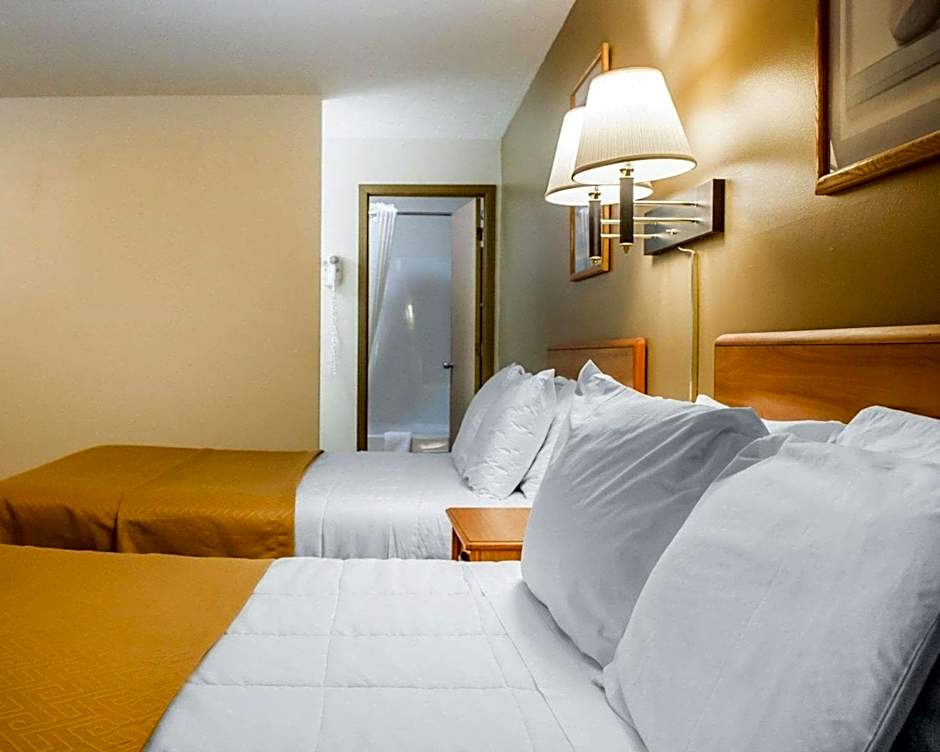 Econo Lodge Elkhart North