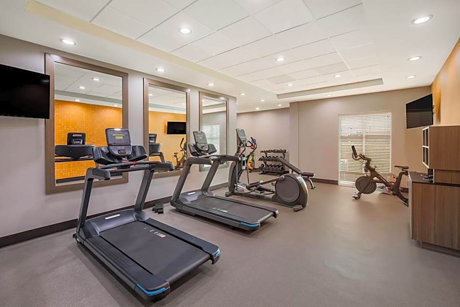 Hawthorn Extended Stay by Wyndham Sulphur Lake Charles