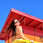 ITH Surf City Hostel Hermosa Beach