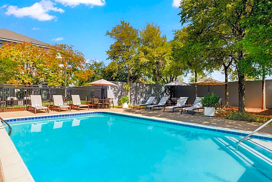 Courtyard by Marriott Dallas Lewisville