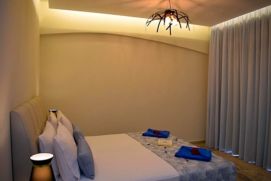 Photo 1 of 31 of Junior Suite, Pool View