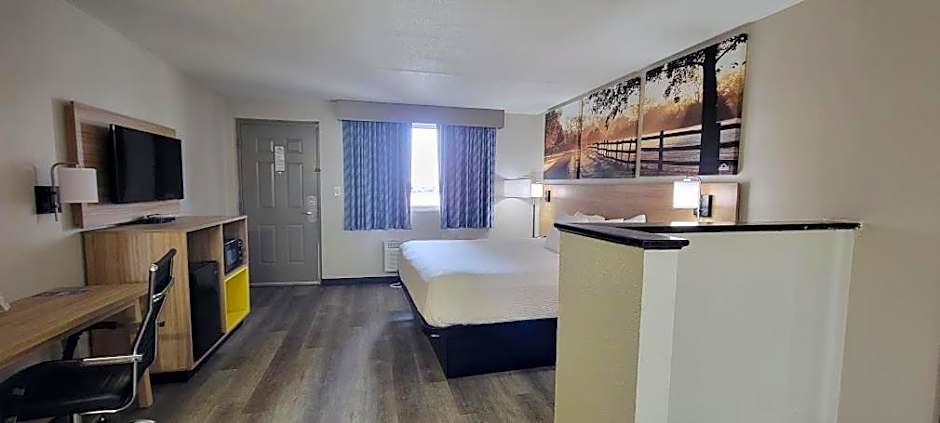 Days Inn by Wyndham Conway