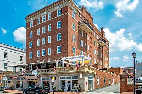 The Gin Hotel, Ascend Hotel Collection