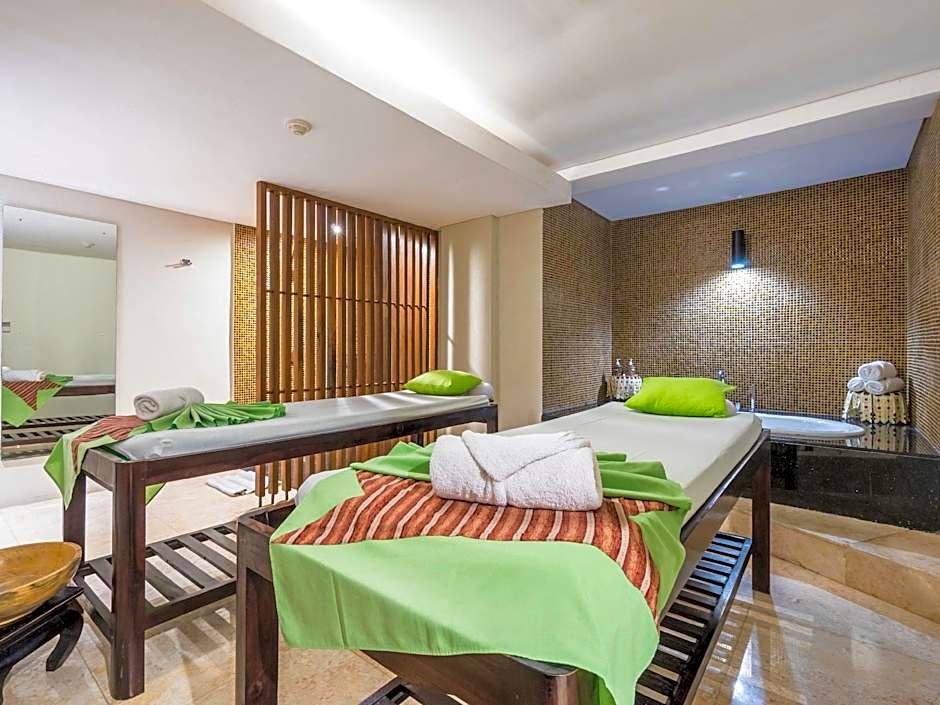 Grand Whiz Hotel Nusa Dua Bali