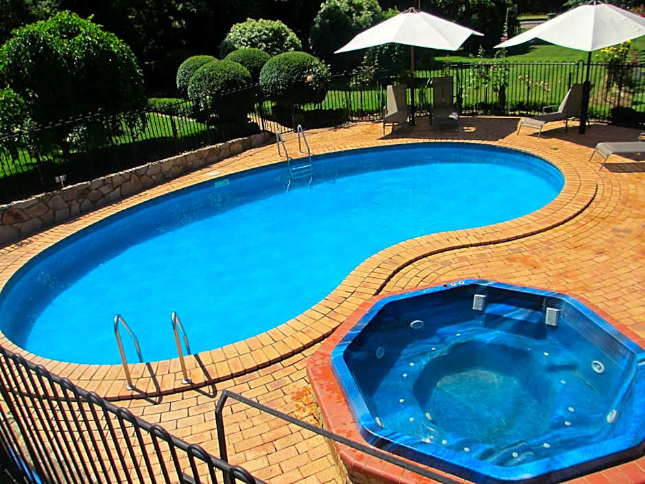 Chestnut Tree Holiday Units