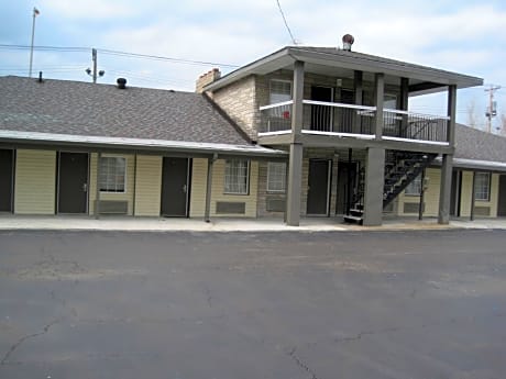 Royal Relax Inn