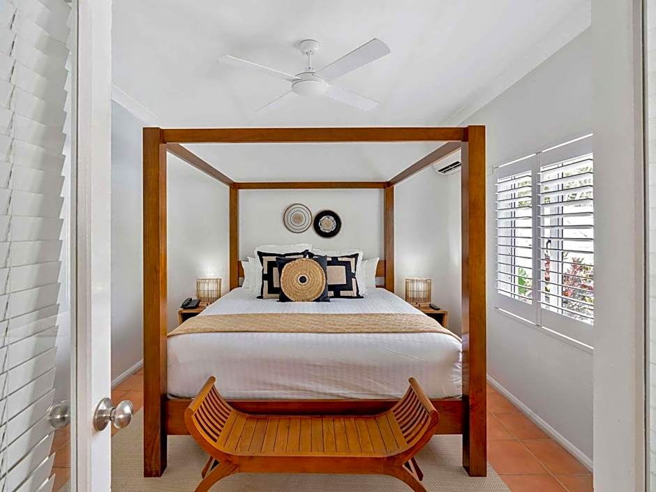 The Reef House Adults Retreat