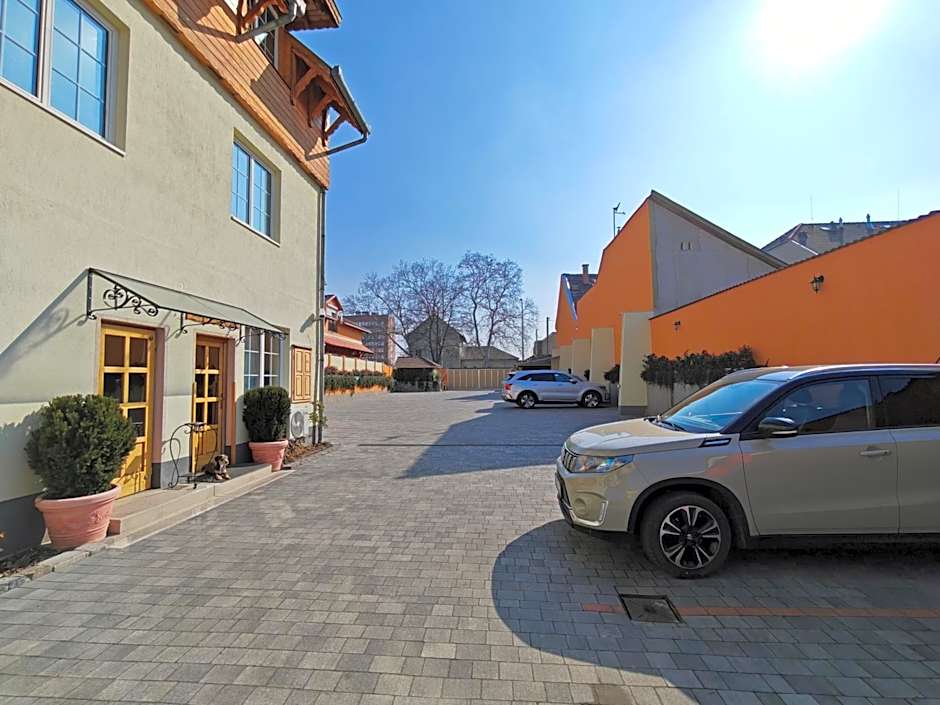 Hotel Karin