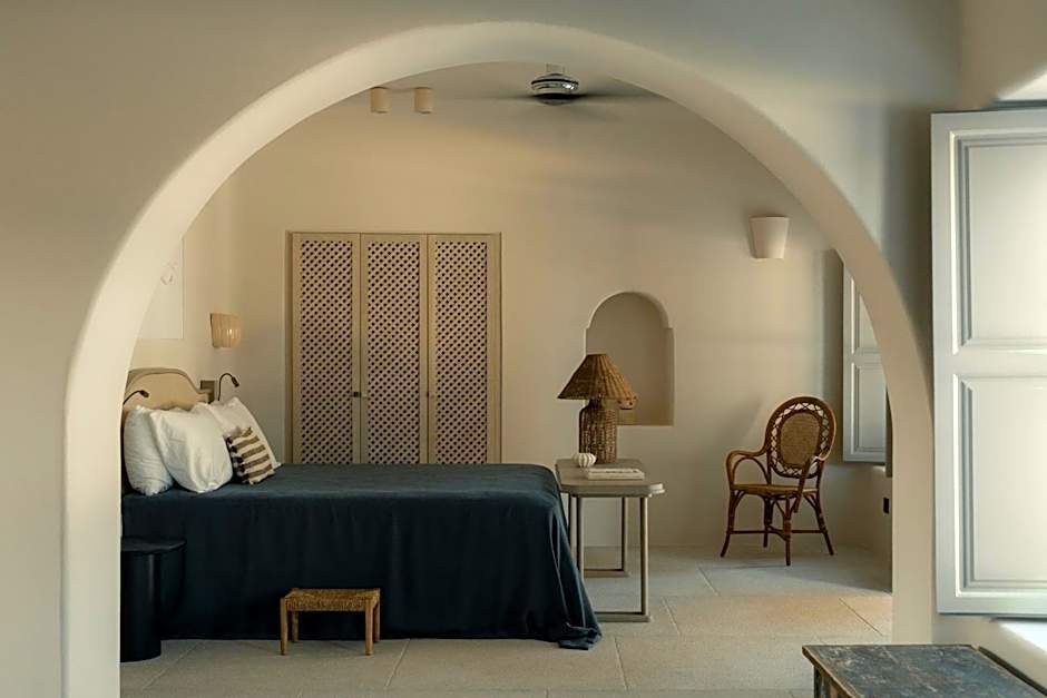 Black Rose Beach Suites