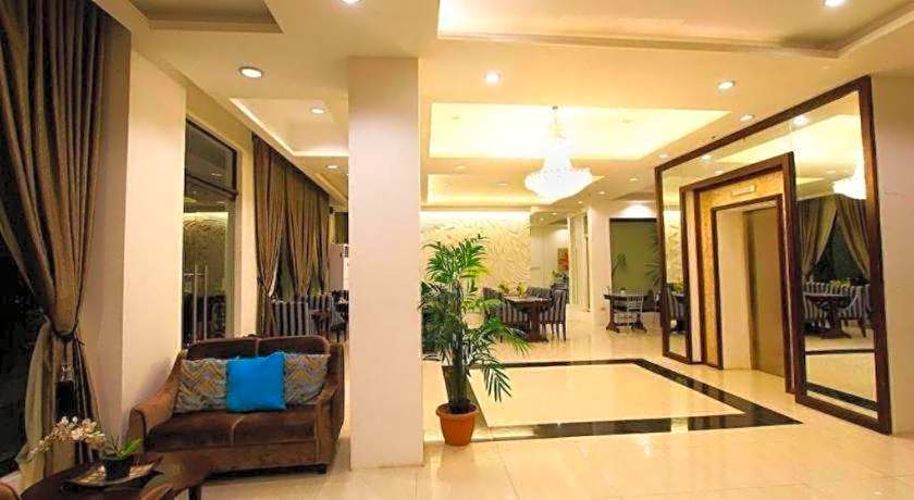 Islands Hotel