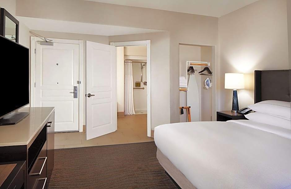 Hilton Santa Cruz / Scotts Valley