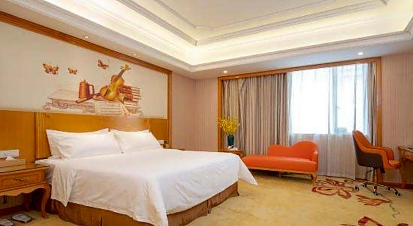 Vienna International Hotel Guangzhou Jichang Road Huangshi