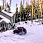 Stone Creek Chalets with Hot Tubs by Fernie Central Reservations
