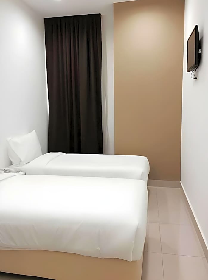 Photo 1 of 1 of Superior 2 Beds