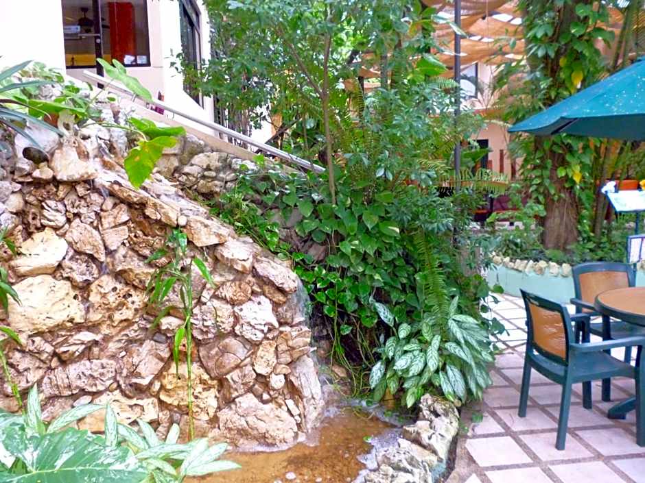 Hotel Maya Tulipanes Palenque