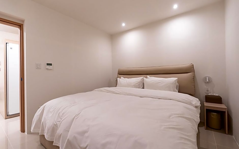 Jeonju Junghwasan-dong MH HOTEL