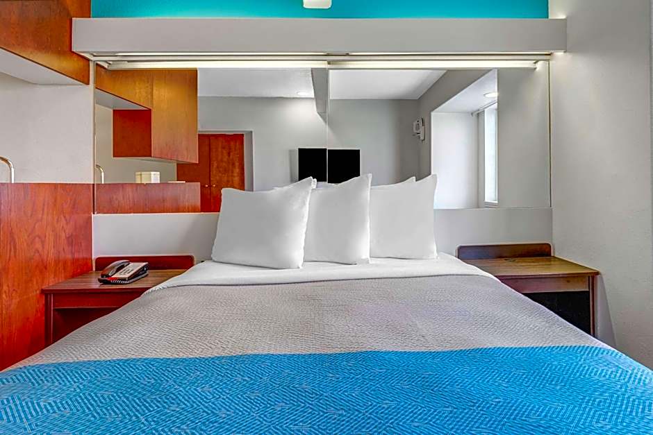 Motel 6-Idaho Falls, ID - Snake River