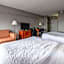 La Quinta Inn & Suites by Wyndham New Haven
