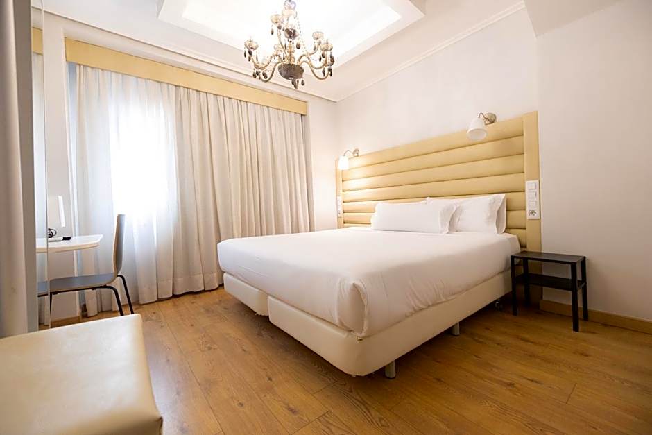 Hotel Pilar Plaza