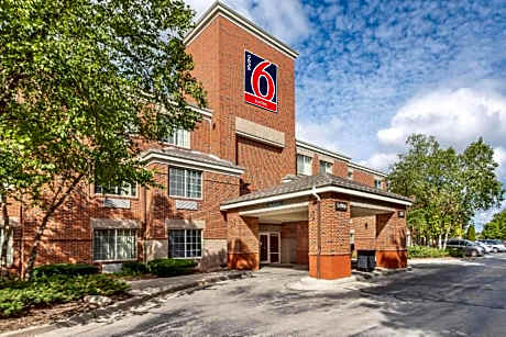 Studio 6 Extended Stay Milwaukee Brookfield WI