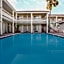 Travelodge by Wyndham Costa Mesa Newport Beach Hacienda