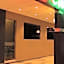 Clover Hotel