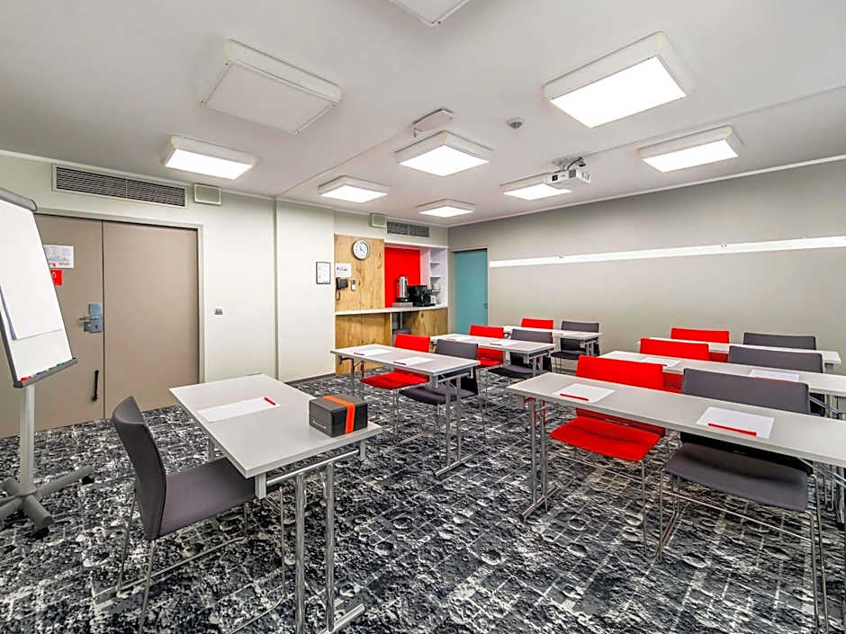 Ibis Warszawa Centrum