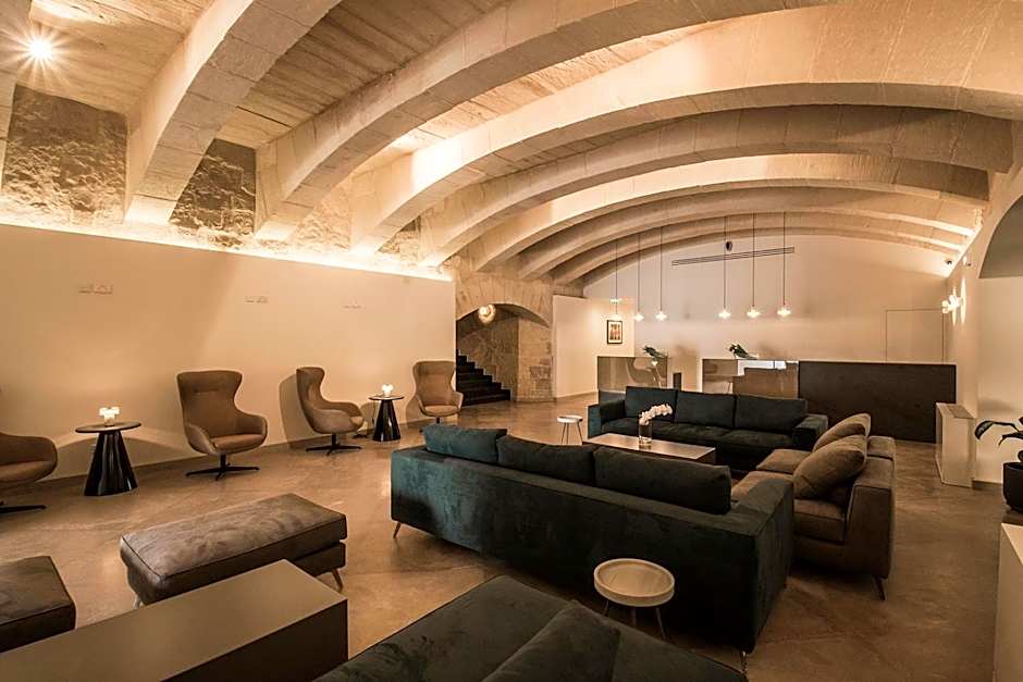 Cugo Gran Macina Malta