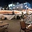 SILVERSANDS Hotel Boutique - 5Th Ave