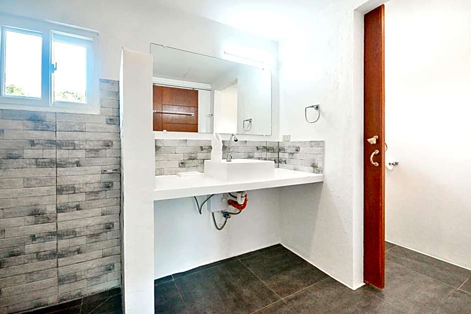 BABOSAM Hotel