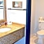 Americas Best Value Inn And Suites St. Cloud