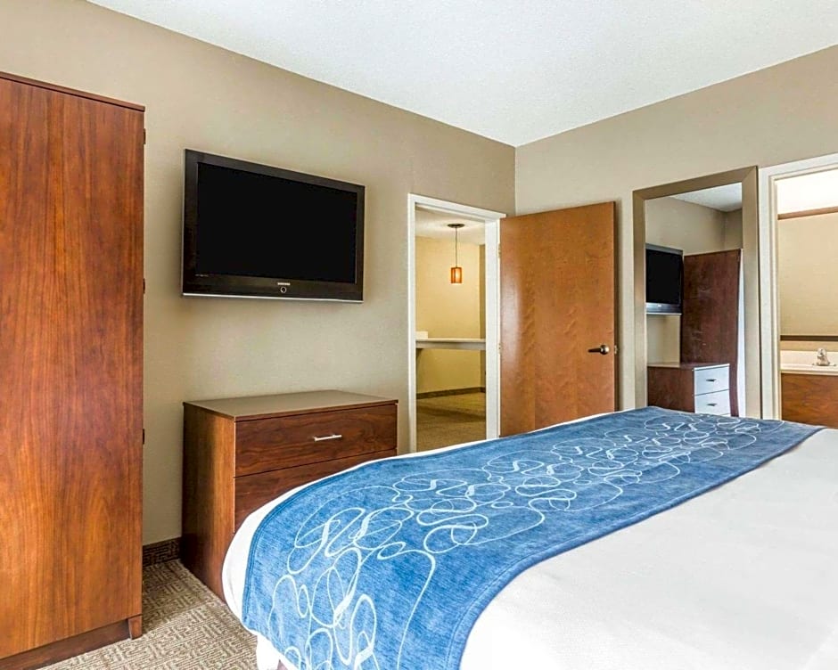 Comfort Suites at Isle of Palms Connector