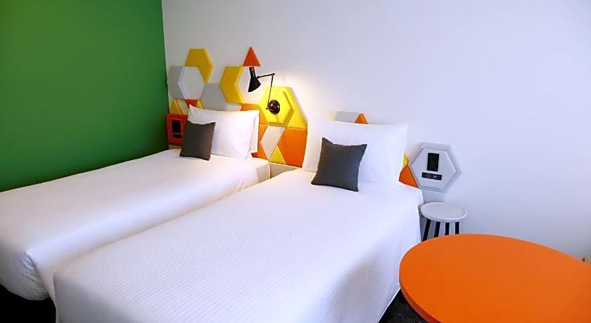 Ibis Styles Tokyo Bay
