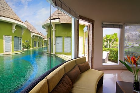 ONE BEDROOM LAGOON VILLA