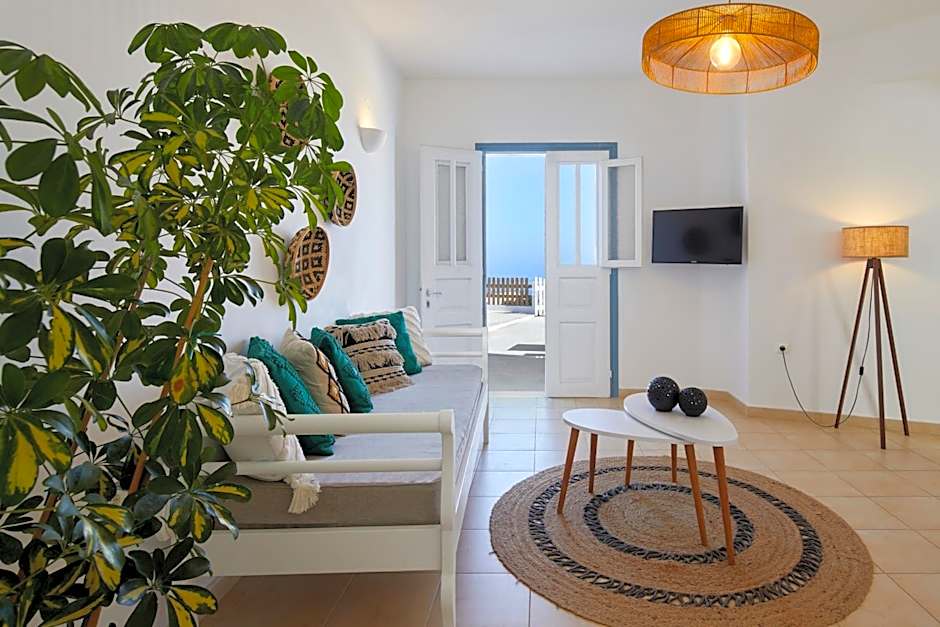 Athiri Santorini Hotel