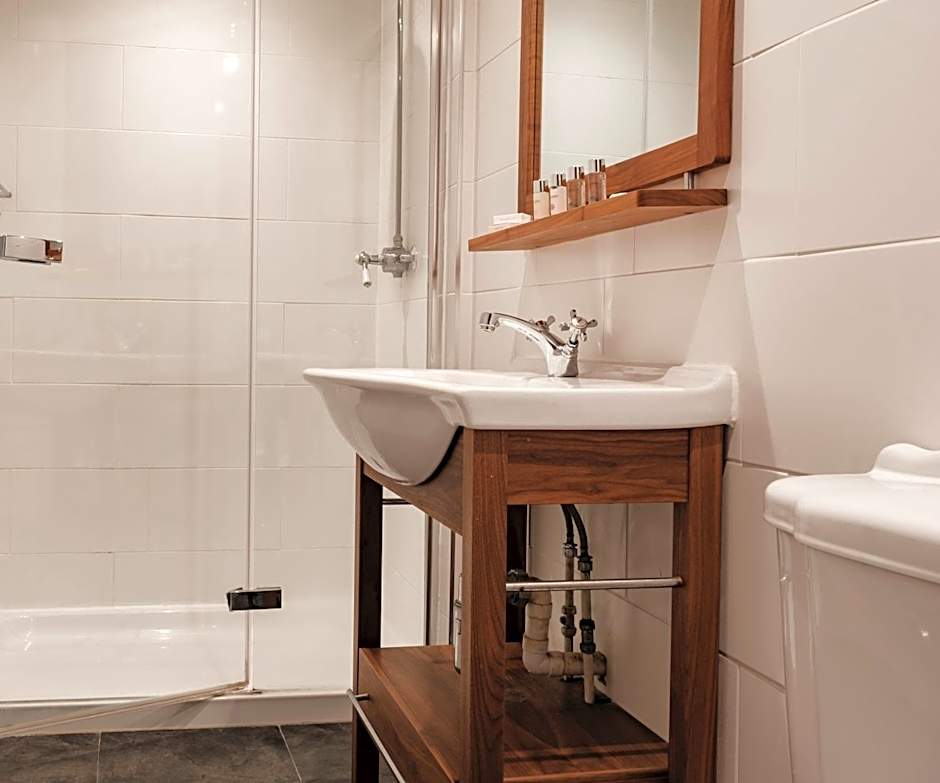 Fisherman's Haunt Hotel